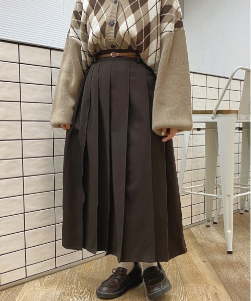 apres jour(アプレジュール)の「タックプリーツスカート【ZOZOTOWN限定アイテム】(スカート・レディース・ダークブラウン/モカ/その他・SMALL/MEDIUM/X-LARGE)」の6枚目の写真