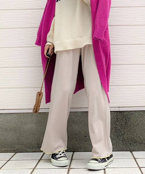 Q（キュー）の「セミワイドカットパンツ（その他パンツ・レディース・ベージュ/ブラック・MEDIUM）」の2枚目の写真