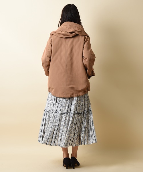 INTERPLANET（インタープラネット）の「ラインフラワープリントティアードスカート（スカート・レディース・ネイビー/オフホワイト/イエロー・FREE）」の14枚目の写真