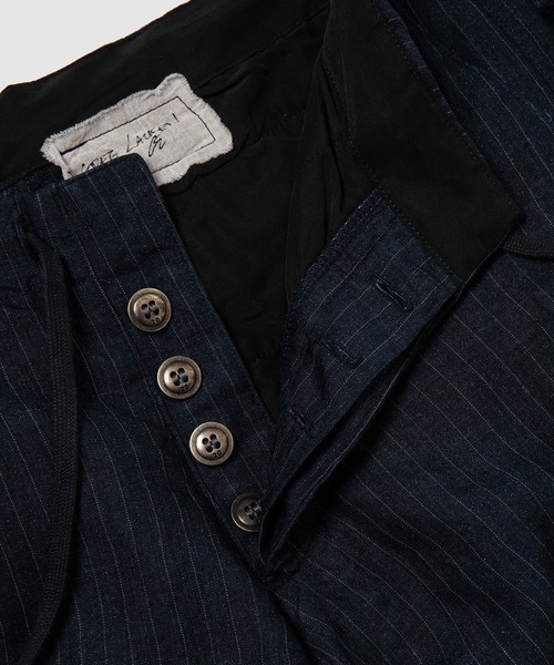 GREG LAUREN（グレッグローレン）の「INDIGO PINSTRIPE LINEN WRAP PANT（その他パンツ・メンズ・ブルー・1/2）」の3枚目の写真