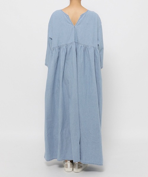 niko and...（ニコアンド）の「[niko and ...JEANS 2022SS]前後切り替えワンピース（ワンピース・レディース・ブルー・FREE）」の7枚目の写真
