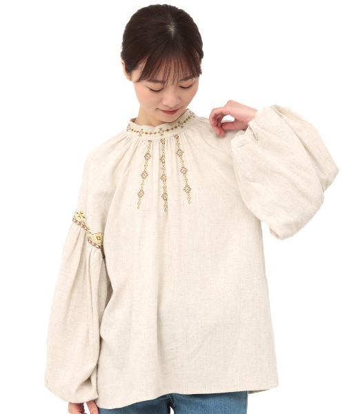 チチカカ（チチカカ）の「エスニック刺繍プルオーバー（シャツ/ブラウス・レディース・パープル/グリーン/アイボリー・FREE）」の9枚目の写真