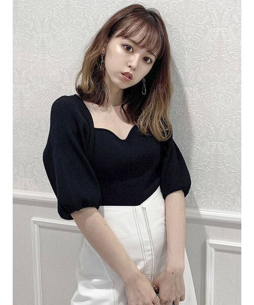 dazzlin（ダズリン）の「スクエアラインリブニットトップス（ニット/セーター・レディース・ブラック/モカ/オフホワイト/ベージュ・FREE）」の3枚目の写真