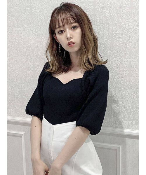 dazzlin（ダズリン）の「スクエアラインリブニットトップス（ニット/セーター・レディース・ブラック/モカ/オフホワイト/ベージュ・FREE）」の5枚目の写真