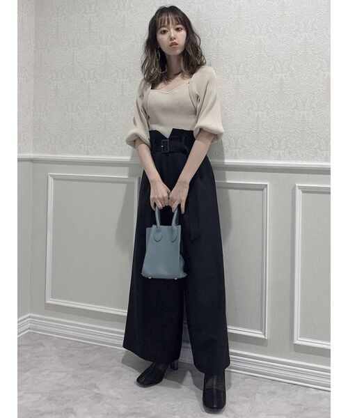 dazzlin（ダズリン）の「スクエアラインリブニットトップス（ニット/セーター・レディース・ブラック/モカ/オフホワイト/ベージュ・FREE）」の8枚目の写真