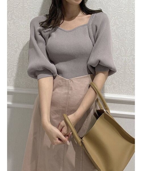 dazzlin（ダズリン）の「スクエアラインリブニットトップス（ニット/セーター・レディース・ブラック/モカ/オフホワイト/ベージュ・FREE）」の15枚目の写真