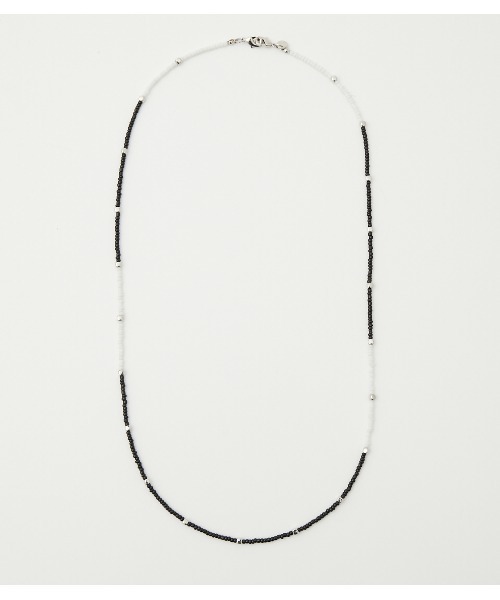 crie conforto（クリーコンフォルト）の「バイカラービーズマスクチェーン（マスク・レディース・ブラック/オレンジ/ブルー/グリーン・FREE）」の14枚目の写真