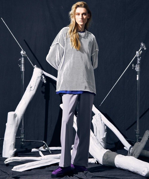 MAISON SPECIAL（メゾンスペシャル）の「《ユニセックスアイテム》メッシュプライムオーバークルーネックロングスリーブTシャツ【MAISON SPECIAL/メゾンスペシャル】（Tシャツ/カットソー・メンズ・ブラック/オフホワイト/グリーン・1/2）」の4枚目の写真