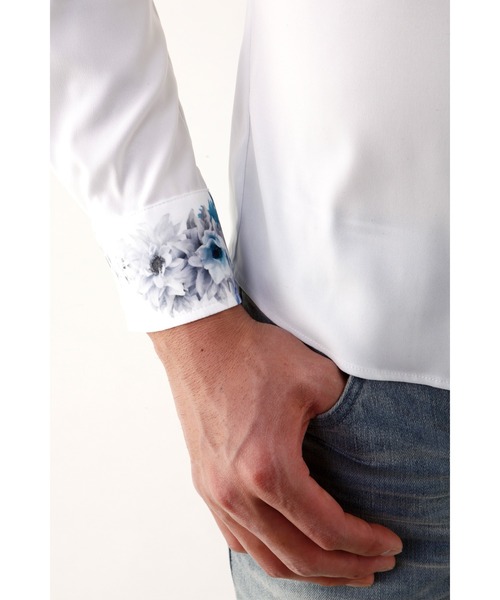 TORNADO MART（トルネードマート）の「TORNADO MART∴パーシャルカラードフラワープリントシャツ（シャツ/ブラウス・メンズ・レッド/ブルー・MEDIUM/LL/LARGE）」の9枚目の写真