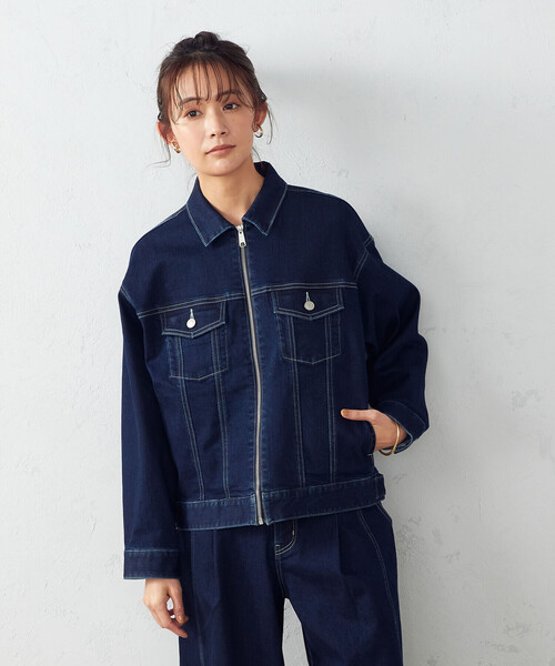COMME CA ISM(コムサイズム)の「【サスティナブル】 リサイクルデニム Gジャン(デニムジャケット・レディース・ホワイト/インディゴブルー・MEDIUM/LARGE)」の4枚目の写真
