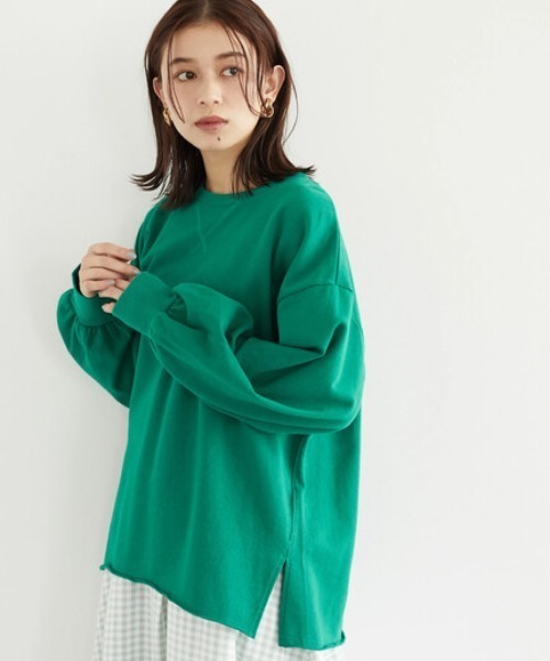 Green Parks(グリーンパークス)の「・novem9 製品洗いウラケプルオーバー(Tシャツ/カットソー・レディース・チャコールグレー/オフホワイト/イエロー/グリーン・FREE)」の4枚目の写真