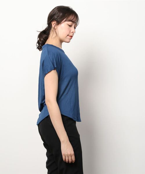 Reebok(リーボック)の「アクティブチル+ドリームブレンド Tシャツ / Activchill+ドリームブレンド T-Shirt(Tシャツ/カットソー・レディース・ブルー/レッド系その他・SMALL/MEDIUM/LARGE/X-LARGE/X-SMALL)」の10枚目の写真