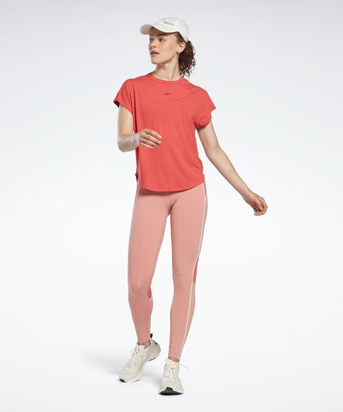 Reebok(リーボック)の「アクティブチル+ドリームブレンド Tシャツ / Activchill+ドリームブレンド T-Shirt(Tシャツ/カットソー・レディース・ブルー/レッド系その他・SMALL/MEDIUM/LARGE/X-LARGE/X-SMALL)」の6枚目の写真