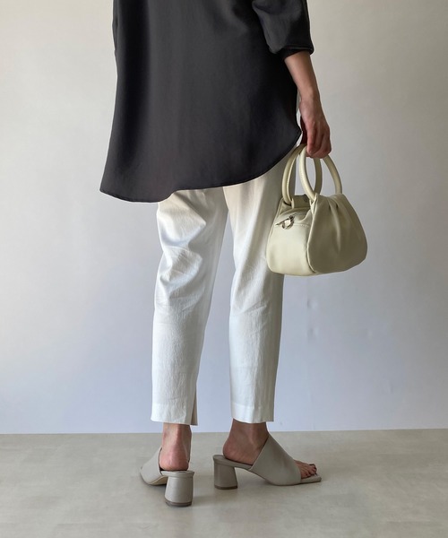 RIVE DROITE（リヴドロワ）の「インスリットパンツ（その他パンツ・レディース・ベージュ/オフホワイト/ミント/ネイビー/ブラック・38/36）」の14枚目の写真