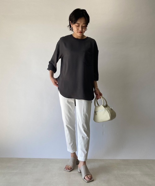 RIVE DROITE（リヴドロワ）の「インスリットパンツ（その他パンツ・レディース・ベージュ/オフホワイト/ミント/ネイビー/ブラック・38/36）」の6枚目の写真