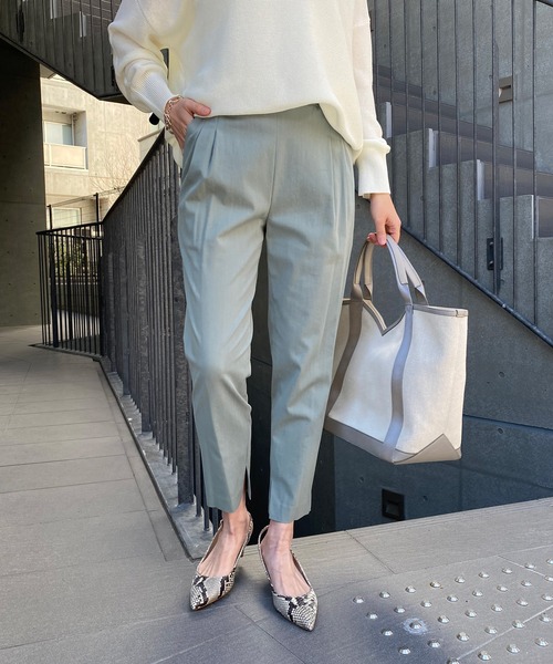 RIVE DROITE（リヴドロワ）の「インスリットパンツ（その他パンツ・レディース・ベージュ/オフホワイト/ミント/ネイビー/ブラック・38/36）」の21枚目の写真