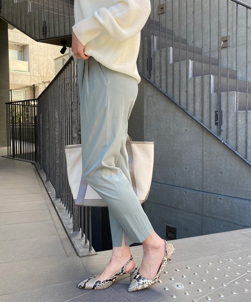 RIVE DROITE（リヴドロワ）の「インスリットパンツ（その他パンツ・レディース・ベージュ/オフホワイト/ミント/ネイビー/ブラック・38/36）」の11枚目の写真