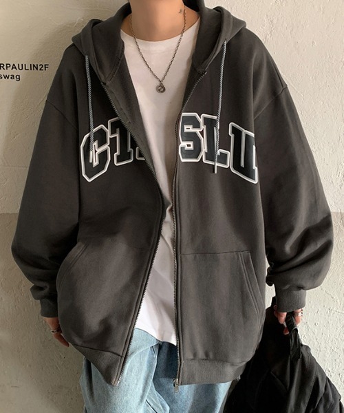 MGV(エムジーヴィー)の「カレッジロゴスジップアップパーカー(パーカー・メンズ・ブラック/グレー/ダークグレー・MEDIUM/LARGE/X-LARGE)」の3枚目の写真