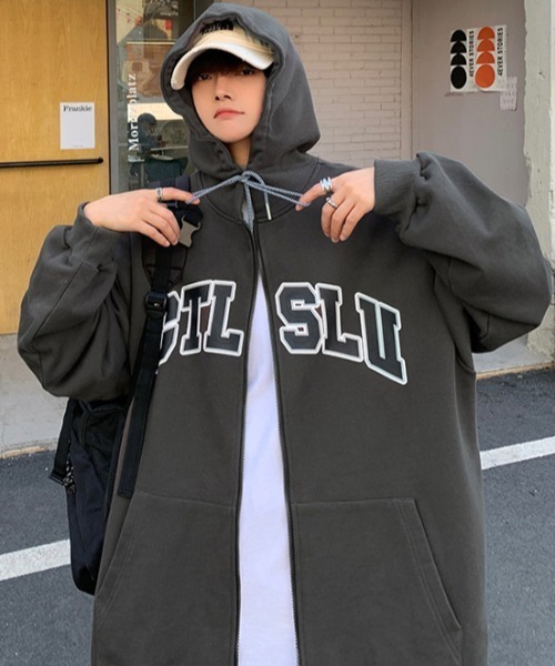 MGV(エムジーヴィー)の「カレッジロゴスジップアップパーカー(パーカー・メンズ・ブラック/グレー/ダークグレー・MEDIUM/LARGE/X-LARGE)」の9枚目の写真