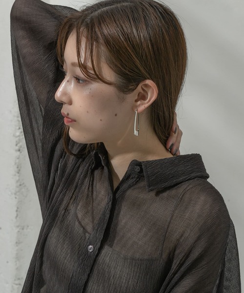 SMELLY(スメリー)の「ダエンメタルピアス(ピアス(両耳用)・レディース・シルバー/ゴールド・-)」の9枚目の写真
