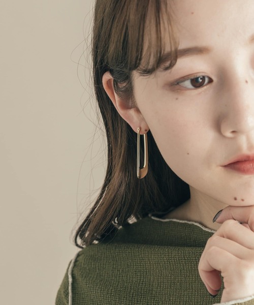 SMELLY(スメリー)の「ダエンメタルピアス(ピアス(両耳用)・レディース・シルバー/ゴールド・-)」の12枚目の写真