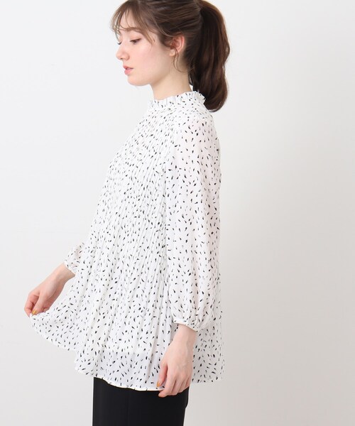 DRESKIP（ドレスキップ）の「◆シフォンプリーツフリル七分袖ブラウス（シャツ/ブラウス・レディース・グリーン系1/ブラック系/ホワイト系3・02/03/04）」の5枚目の写真