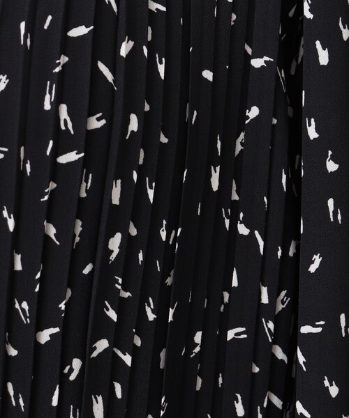 DRESKIP（ドレスキップ）の「◆シフォンプリーツフリル七分袖ブラウス（シャツ/ブラウス・レディース・グリーン系1/ブラック系/ホワイト系3・02/03/04）」の18枚目の写真