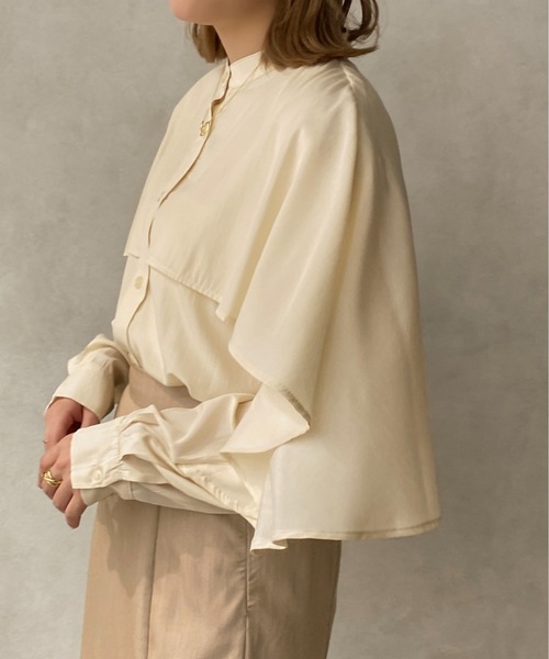 apres jour clair(アプレジュールクレア)の「【apres jour clair】フリルケープデザインブラウス【ZOZOTOWN限定アイテム】(シャツ/ブラウス・レディース・アイボリー/グリーン・フリー/X-LARGE)」の5枚目の写真