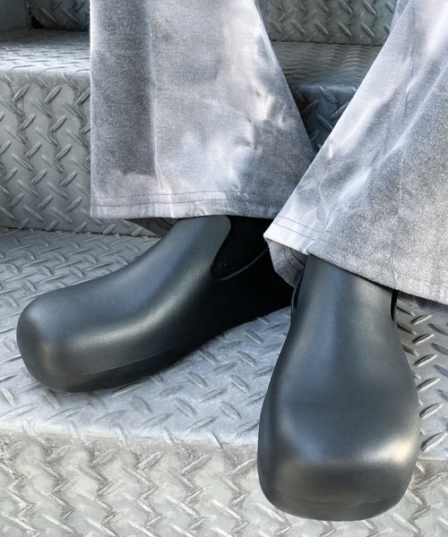 Figments(フィグメンツ)の「スリングバックサンダル(サンダル・レディース・オフホワイト/ブラック・SMALL/MEDIUM)」の2枚目の写真