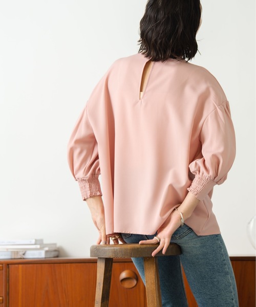 HANNE(アン)の「フロントタックギャザースリーブブラウス(シャツ/ブラウス・レディース・ホワイト/ブラック/ピンク・フリー)」の16枚目の写真