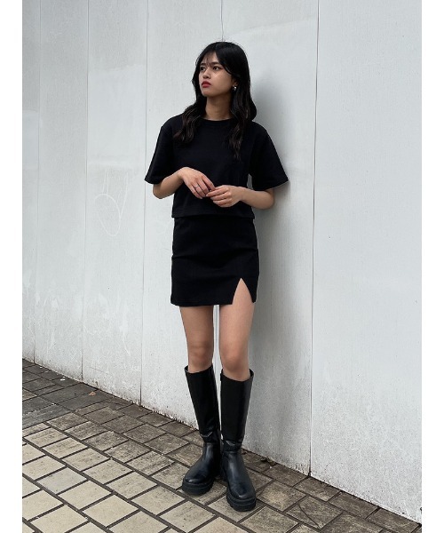 ENVYM（アンビー）の「スリットポンチミニＳＫ（スカート・レディース・ブラック・FREE）」の4枚目の写真