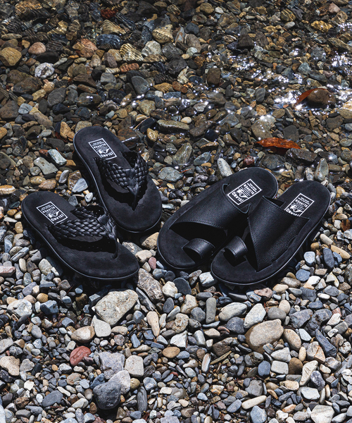 ISLAND SLIPPER(アイランドスリッパ)の「【ISLAND SLIPPER / アイランド スリッパ】別注 イントレ トングサンダル(サンダル・メンズ・ブラック・8/10/9/7)」の4枚目の写真