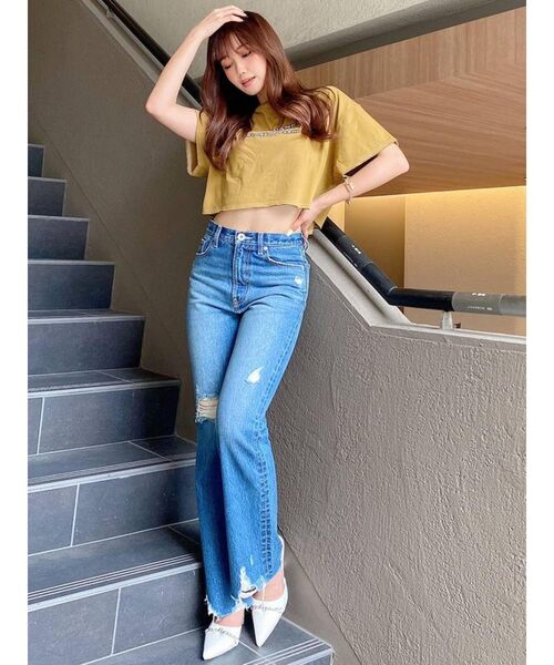 GYDA（ジェイダ）の「ハイウエスト HEMダメージ フレアデニムパンツ（デニムパンツ・レディース・ブルー/ライトブルー・X-SMALL/SMALL/MEDIUM）」の9枚目の写真