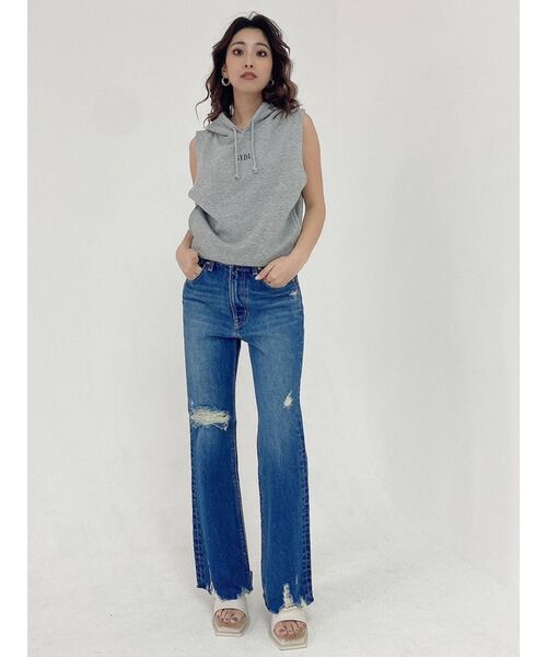 GYDA（ジェイダ）の「ハイウエスト HEMダメージ フレアデニムパンツ（デニムパンツ・レディース・ブルー/ライトブルー・X-SMALL/SMALL/MEDIUM）」の21枚目の写真