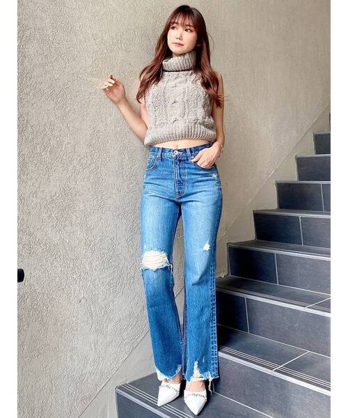 GYDA（ジェイダ）の「ハイウエスト HEMダメージ フレアデニムパンツ（デニムパンツ・レディース・ブルー/ライトブルー・X-SMALL/SMALL/MEDIUM）」の8枚目の写真