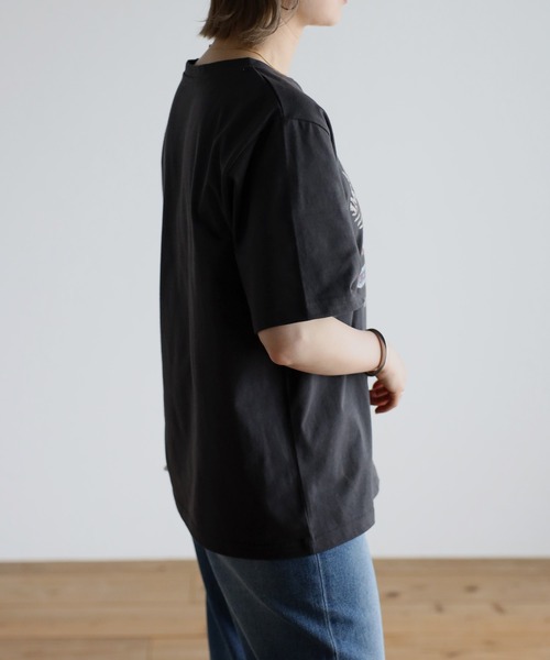 Bonjour Sagan(ボンジュールサガン)の「イーグルプリントTシャツ(Tシャツ/カットソー・レディース・チャコールグレー・FREE)」の16枚目の写真