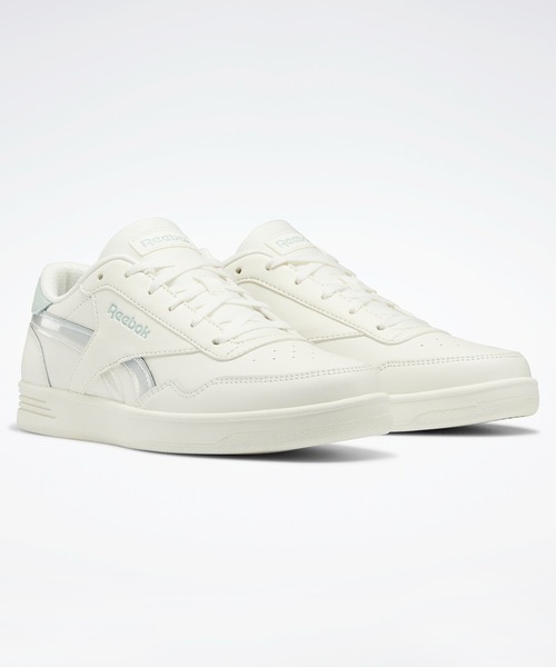 Reebok(リーボック)の「ロイヤルテック T / Royal Techque T /(スニーカー・レディース・オフホワイト・22.5cm/26.0cm/22.0cm/23.5cm/24.5cm/25.5cm/23.0cm/24.0cm/25.0cm)」の3枚目の写真