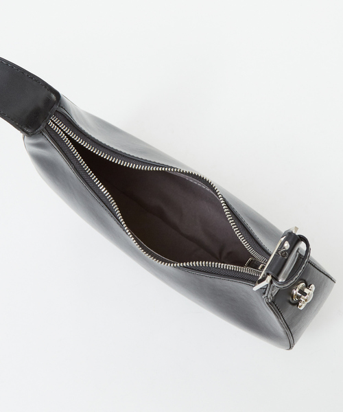 LOWELL things（ロウェル　シングス）の「●ハーフムーン2WAYショルダーミニバッグ/ホーボーバッグ（ショルダーバッグ・レディース・ブラック/ベージュ/グレイッシュブルー・フリー）」の5枚目の写真