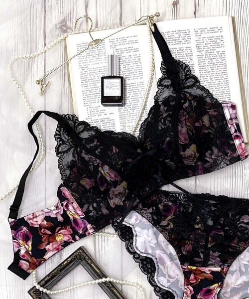 aimerfeel（エメフィール）の「×▼フラワー プリンセスバスト 超盛ブラ(R) 単品ブラジャー（ブラジャー・レディース・ピンク/ホワイト/ブラック/ブルー・E65/C65/C70/B70/D65/B65/C75/D75/E70/B75/E75/D70）」の3枚目の写真
