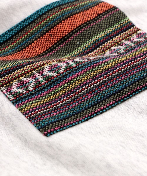 チチカカ（チチカカ）の「パッチポケットスウェットプルオーバー（スウェット・レディース・ブラック/オレンジ/その他1・FREE）」の13枚目の写真