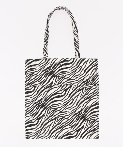 LOWRYS FARM（ローリーズファーム）の「Ａ４ＴＯＴＥＢＡＧ／Ｂ　344668（ショルダーバッグ・レディース・アイボリー/その他1/ブラック/ピンク/その他・FREE）」の5枚目の写真