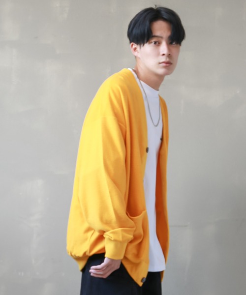 SPINNS（スピンズ）の「【ゆったりシルエット】インサイドアウト カラーカーディガン（カーディガン/ボレロ・メンズ・ブラック/レッド/サックスブルー/イエロー/ロイヤルブルー/スミクロ・ONESIZE）」の5枚目の写真