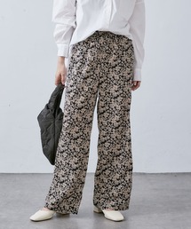 花柄プリントパンツ