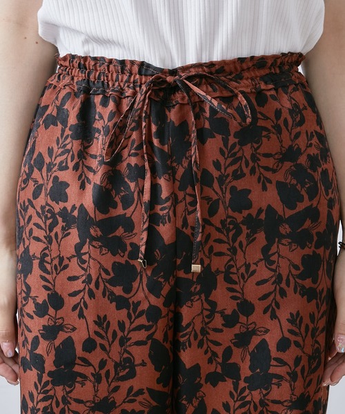 PUAL CE CIN(ピュアルセシン)の「花柄プリントパンツ(その他パンツ・レディース・ブラック/ベージュ・FREE)」の11枚目の写真