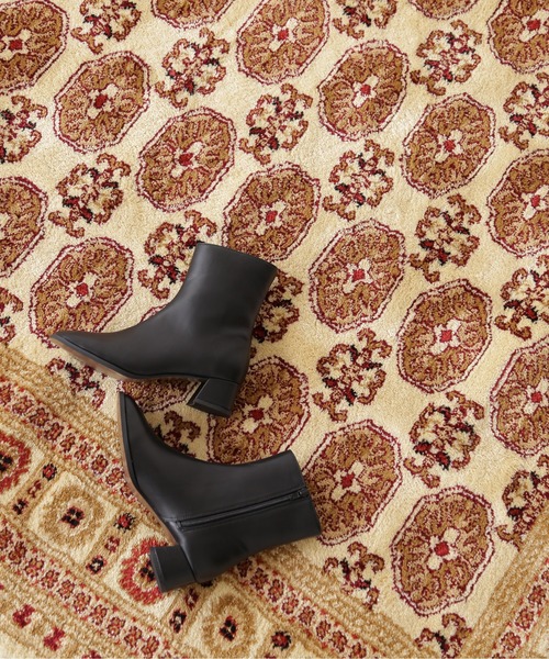 N.（N. Natural Beauty Basic）（エヌエヌナチュラルビューティーベーシック）の「◆センターシームストレッチショートブーツ（ブーツ・レディース・ブラック/ブラウン/オフホワイト・MEDIUM/LARGE）」の10枚目の写真