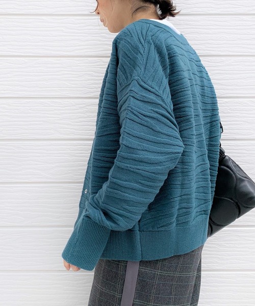 Q（キュー）の「ゼブラ柄2wayニットカーディガン（カーディガン/ボレロ・レディース・グレー/グリーン・MEDIUM）」の9枚目の写真