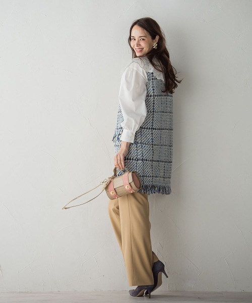 Viaggio Blu(ビアッジョブルー)の「【2WAY】ビック刺繍カラーブラウス≪手洗い可能≫(シャツ/ブラウス・レディース・ネイビー/ホワイト・M/S)」の7枚目の写真