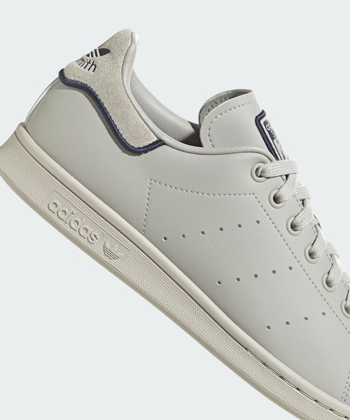 adidas（アディダス）の「スタンスミス / Stan Smith / アディダスオリジナルス（スニーカー・メンズ・ベージュ/グレー・22.5cm/23.0cm/23.5cm/24.0cm/24.5cm/25.0cm/25.5cm/26.0cm/26.5cm/27.0cm/27.5cm/28.0cm/28.5cm/29.0cm/22.0cm）」の16枚目の写真