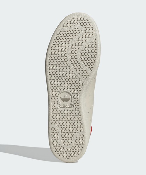 adidas（アディダス）の「スタンスミス / Stan Smith / アディダスオリジナルス（スニーカー・メンズ・ベージュ/グレー・22.5cm/23.0cm/23.5cm/24.0cm/24.5cm/25.0cm/25.5cm/26.0cm/26.5cm/27.0cm/27.5cm/28.0cm/28.5cm/29.0cm/22.0cm）」の4枚目の写真