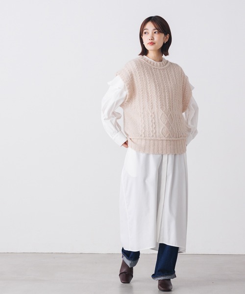 hunch(ハンチ)の「やわらかツイルデニム 袖フリルシャツワンピース | 春夏秋冬 長袖 ライトアウター ベルト付き 膝下丈(シャツワンピース・レディース・オフホワイト・FREE)」の10枚目の写真